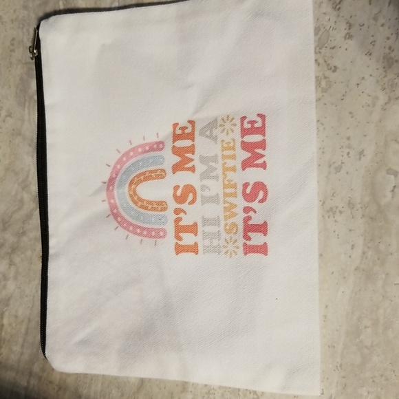 Taylor swift inspired Cosmetic bag - Picture 2 of 3